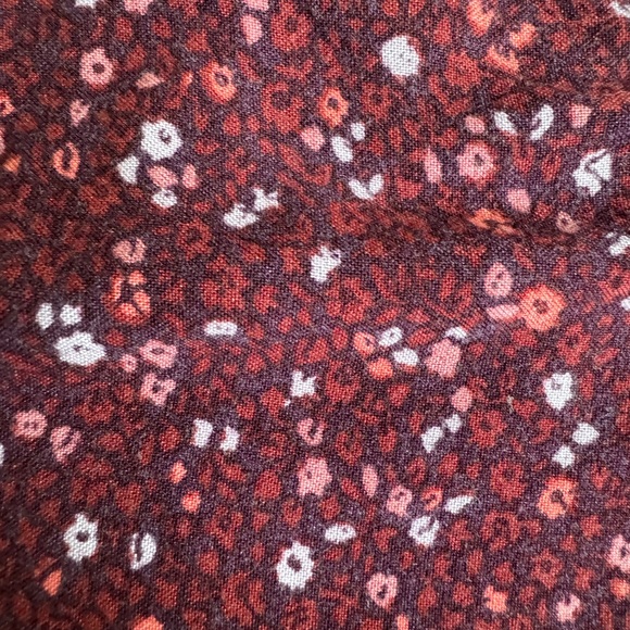 Aerie elastic waist pants with smocked cuffs, s/p, burgundy floral print. - Picture 2 of 3